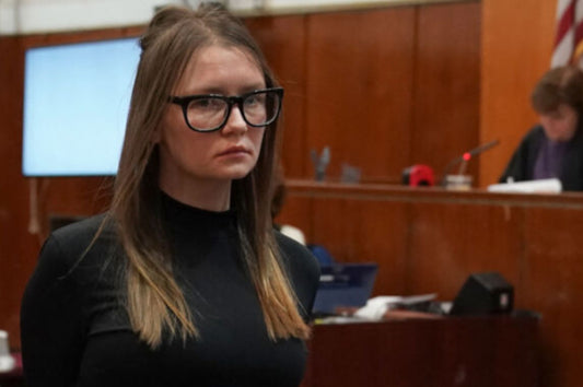 La falsa millonaria Anna Sorokin, inspiración de la serie de Netflix Inventando a Anna, liberada en condiciones