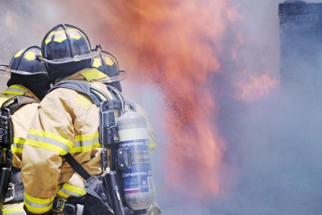 México: salva a 17 bebés de un terrible incendio en 2009, los niños se reúnen con él 16 años después